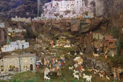 Il presepe di Greccio di San Francesco rivive per un anno nella Chiesa dei Cappuccini di Monterosso in occasione dell’anniversario