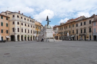 Piazza Matteotti Sarzana