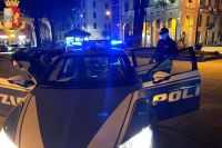 Rubano un cellulare in pieno centro: denunciati dalla Polizia di Stato