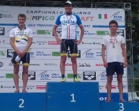 Campionati italiani di triathlon, due spezzini sul podio
