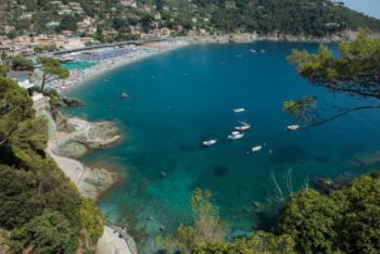 Bonassola, divieto di balneazione nelle acque antistanti la foce del Rio Vallesanta