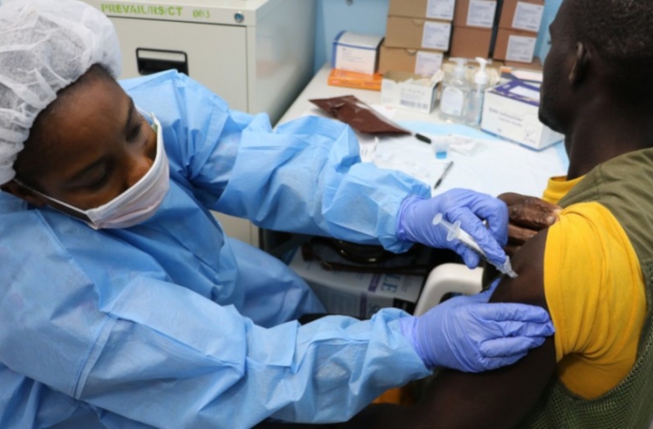 Coop raccoglie fondi per le vaccinazioni anti-Covid in Africa