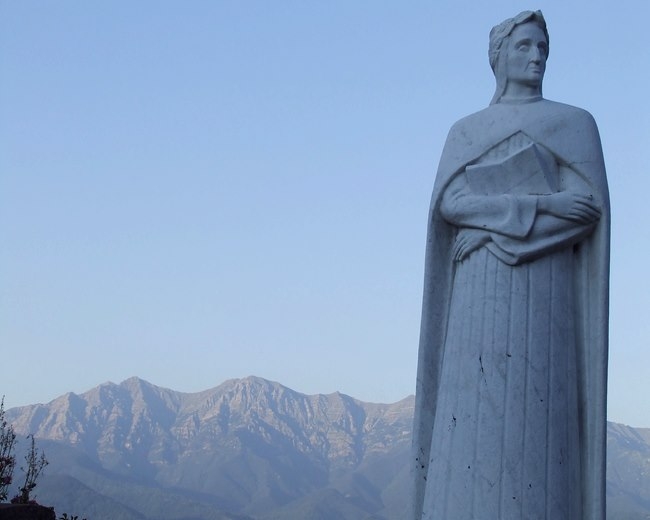 Ceparana i 750 anni di Dante Alighieri celebrati con la Pro Loco