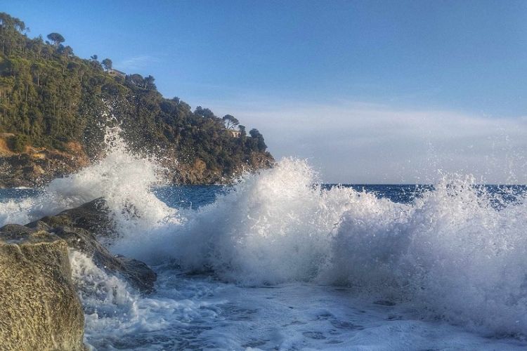 Sulla Liguria attese altre mareggiate