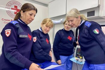 Operazione Donatella, l'ambulatorio mobile della Croce Rossa fa tappa in quartieri e frazioni