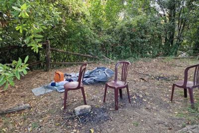 Parco del Colombaio, Polizia Locale interviene per eliminare diversi bivacchi