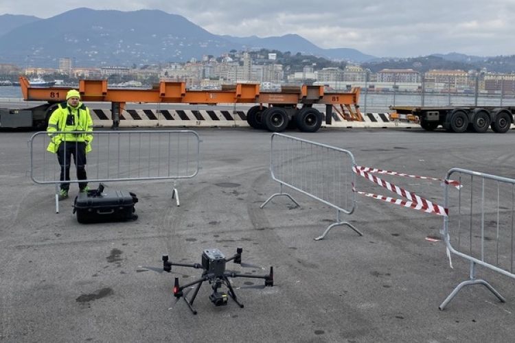 2 giorni di prove con droni nel porto mercantile per monitoraggio, ai fini della sicurezza, delle infrastrutture stradali, ferroviarie e marittime