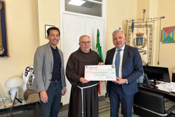 Quasi 2.300 euro devoluti all'Associazione San Francesco ONLUS grazie a &quot;Bici in asta&quot;
