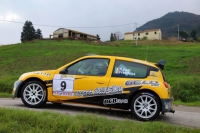 La Renault Clio S1600 di Paola Fedi in azione