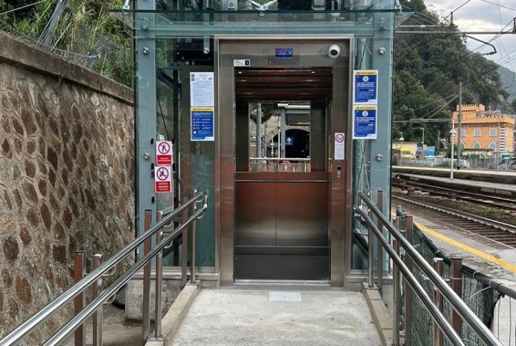 Nelle stazioni di Levanto e Monterosso attivato il servizio gratuito di assistenza alle persone con disabilità