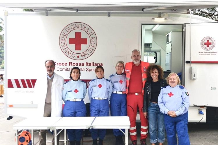 L'ambulatorio mobile della Croce Rossa torna in Piazza Brin per l'ultima tappa di &quot;Operazione Donatella&quot;