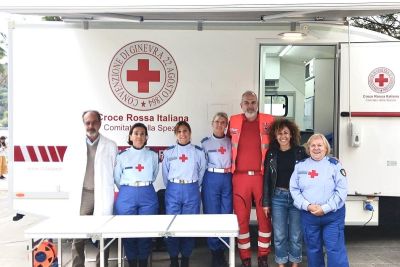 L&#039;ambulatorio mobile della Croce Rossa torna in Piazza Brin per l&#039;ultima tappa di &quot;Operazione Donatella&quot;