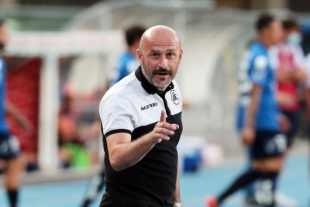 Il mister dello Spezia Vincenzo Italiano