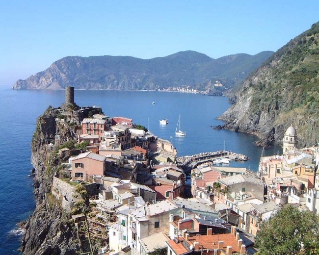 La Guida Blu di Legambiente e Touring Club premia Vernazza: 7° su oltre 300 località costiere italiane