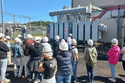 Gli studenti del Cappellini- Sauro in visita alla cabina E-Distribuzione della Spezia Est