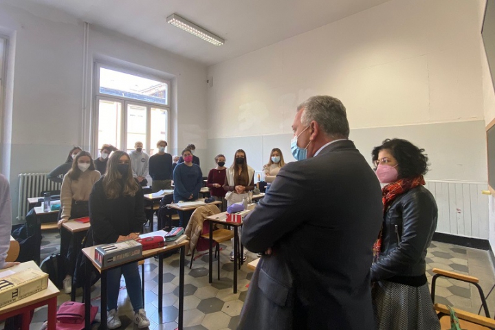 Peracchini in visita al Liceo Costa